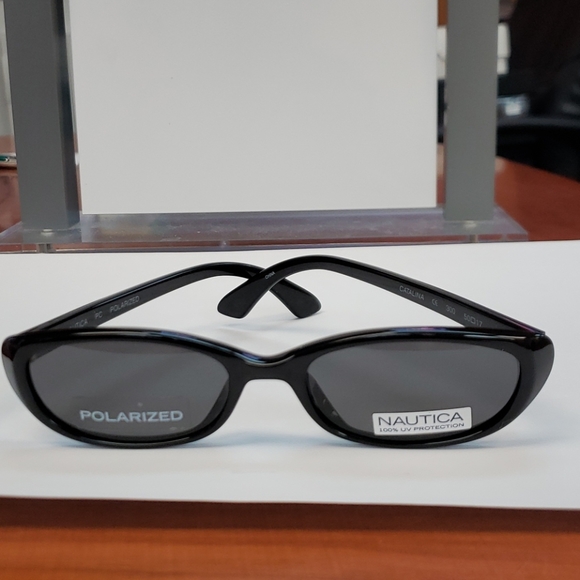 NWT Vintage NAUTICA polarized sunglasses ? main image 4